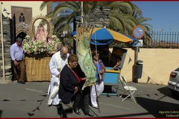Tara procesiona a La Candelaria por sus calles (Foto TF)